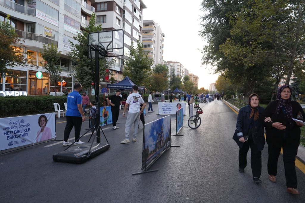 Dünya Otomobilsiz Kent Günü Eskişehir’de ilk kez kutlandı
