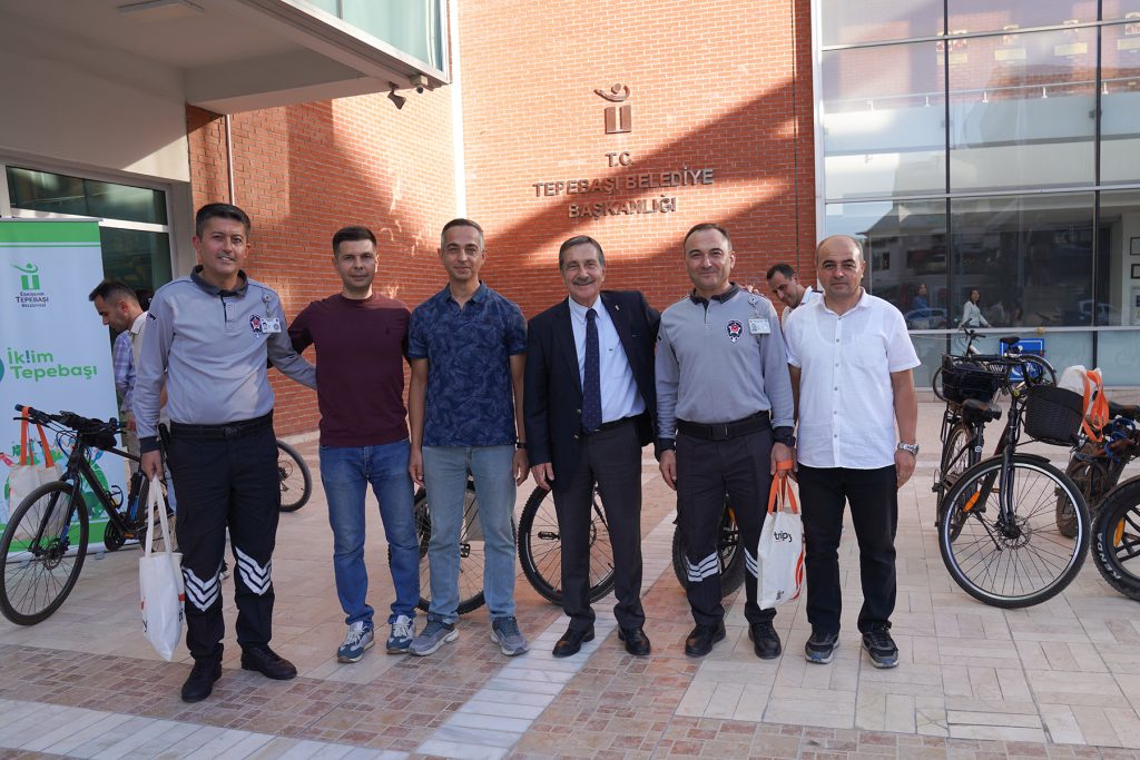 Bisiklet ve scooter tercih eden personele ödül