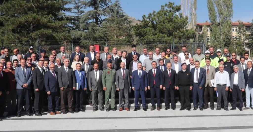 Vali Aksoy’dan ‘Muhtarlar Günü’ mesajı