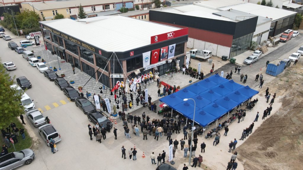 Tekstil Tasarım ve Üretim Atölyesi yeni yerinde 1 yaşında