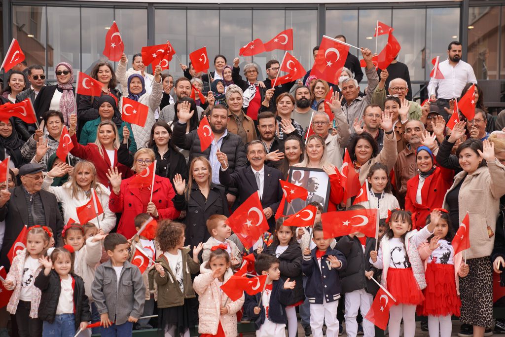 “Cumhuriyetimiz sonsuza kadar yaşayacak”
