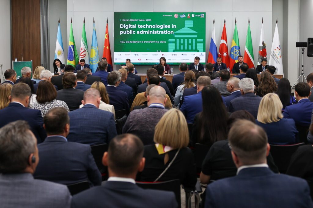 Eskişehirli gençler Kazan’da şehrimizi tanıttı