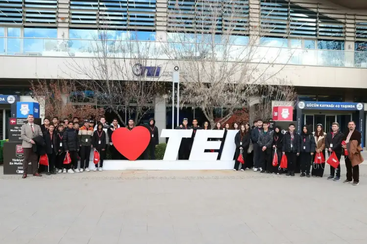 Milli havacılık motorları öğrencilerle buluştu