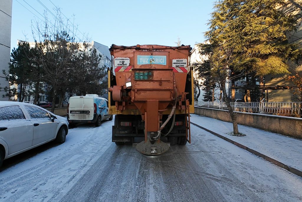 Buzlanmaya karşı çalışmalar başladı