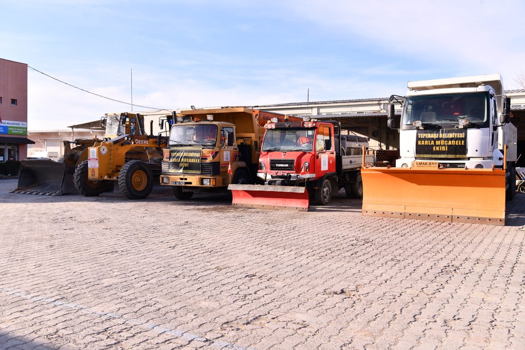 Tepebaşı kar yağışına karşı hazırlıklarını tamamladı
