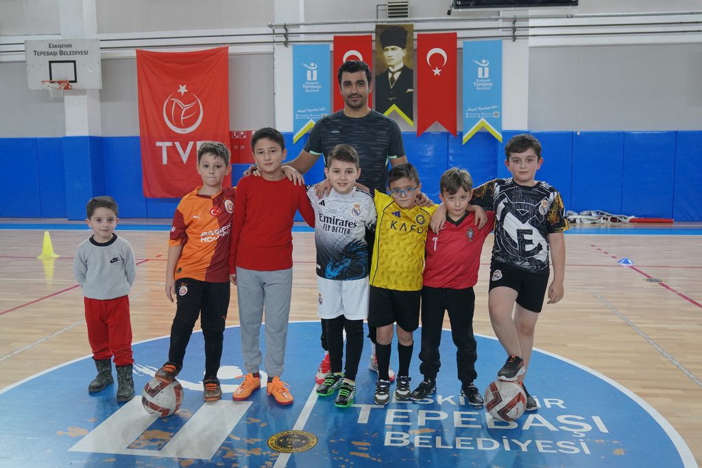 Futsal kursu çocuklardan ilgi gördü