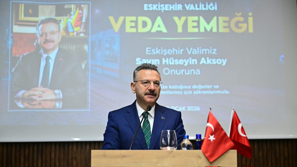 Vali Aksoy’a veda yemeği düzenlendi