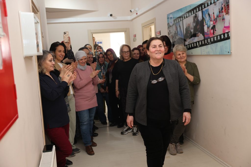 Odunpazarı kursiyerleri emekleriyle defile düzenledi