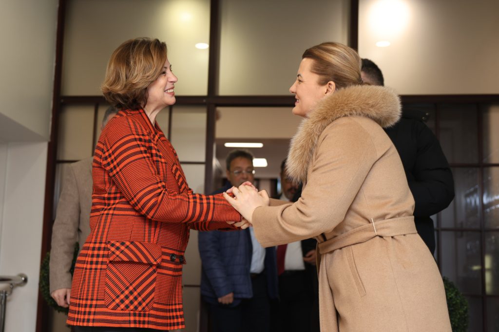 Başkan Hürriyet, Başkan Ünlüce’yi ziyaret etti