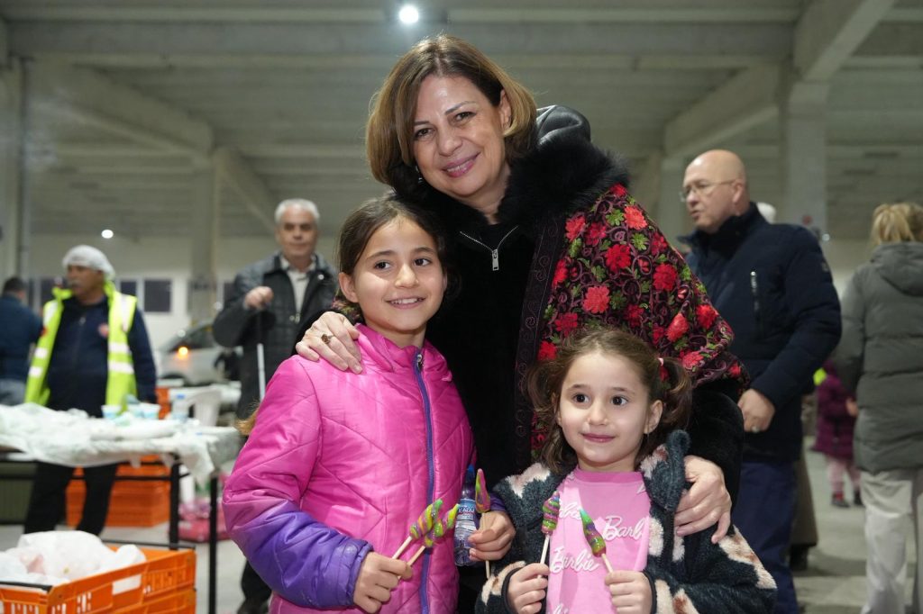 Büyükşehirin iftar sofrası Mahmudiye’de kuruldu