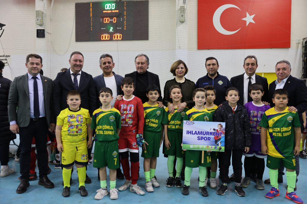 9. Geleneksel Mini Minikler Futsal Şenliği sona erdi