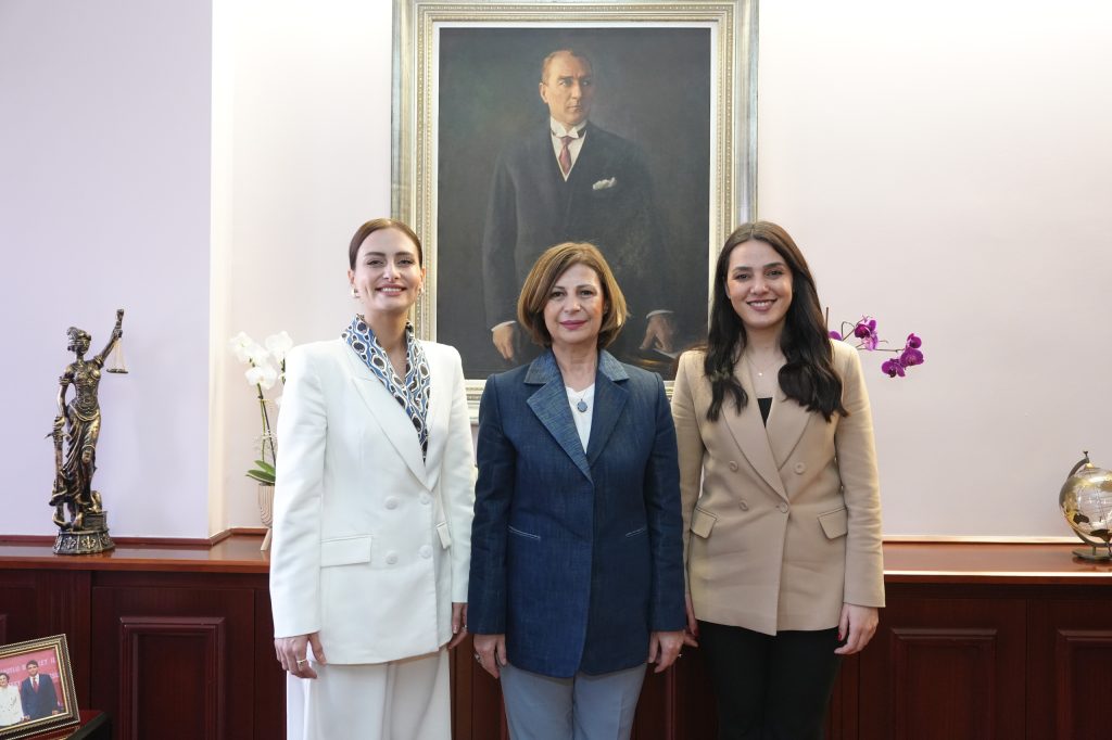 Başkan Ünlüce, Gümüş ve Caran’ı konuk etti