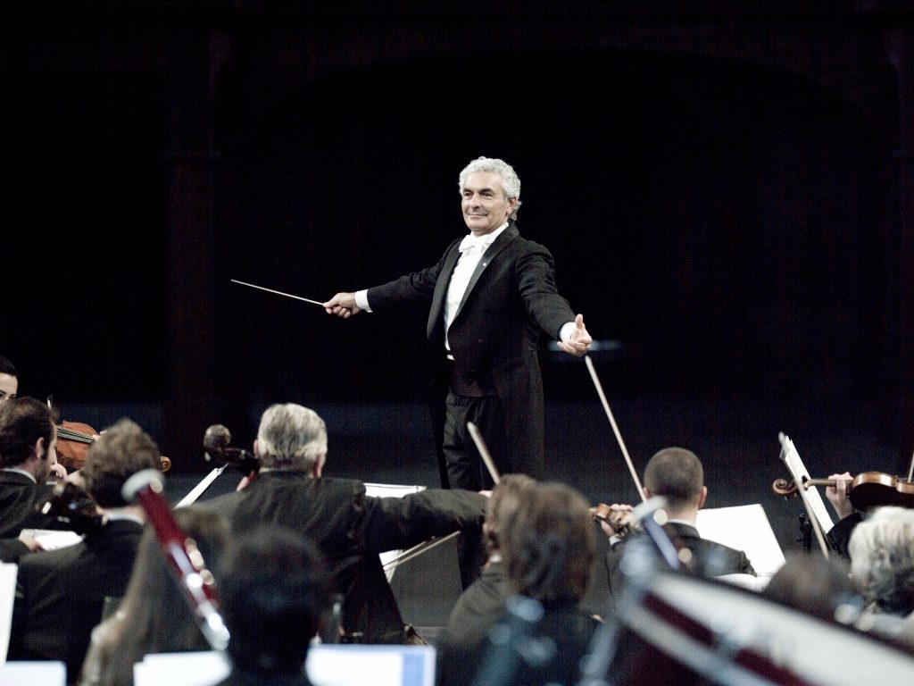 Gürer Aykal Orkestra Şefliği Yarışması’na genç ve yetenekli şefler ilgi gösterdi