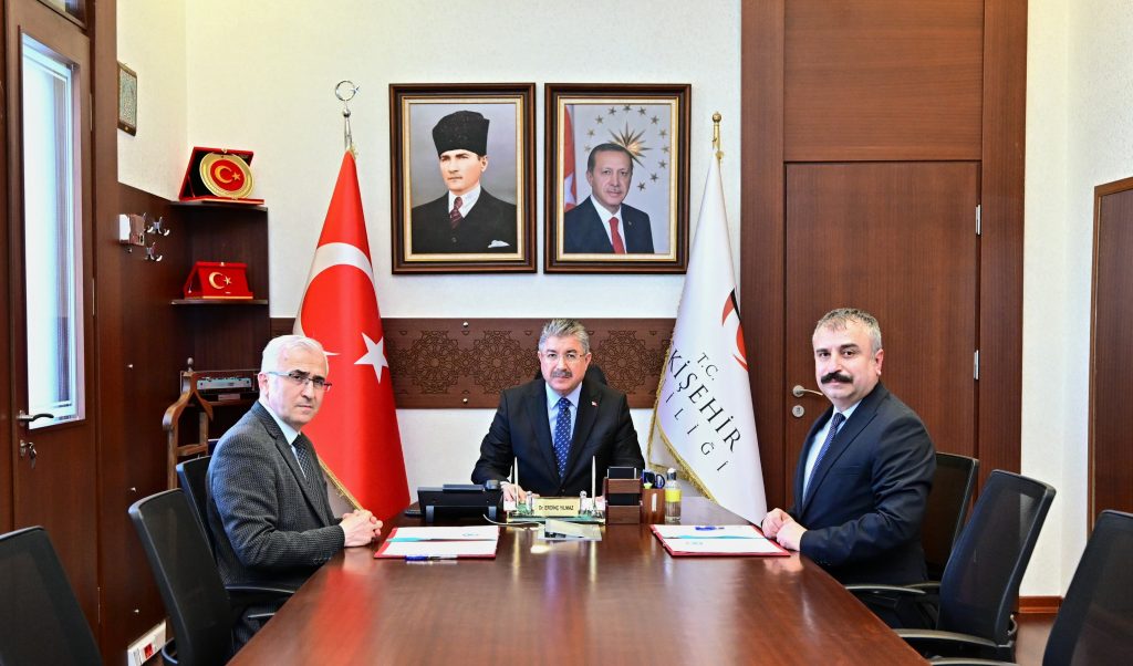 ESOGÜ ile Aile ve Sosyal Hizmetler arasında işbirliği protokolü imzalandı