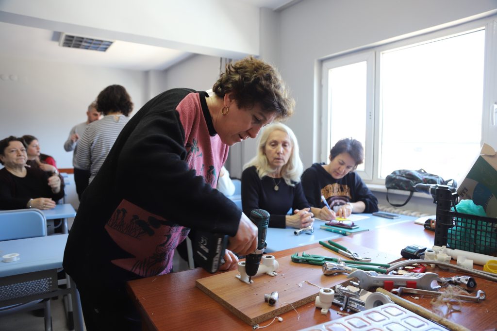 Kadınlar artık tamirciye ihtiyaç duymayacak