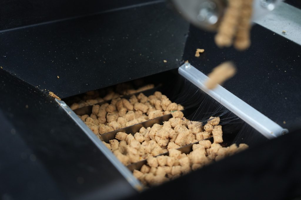 Artan yemekler mamaya dönüşüyor