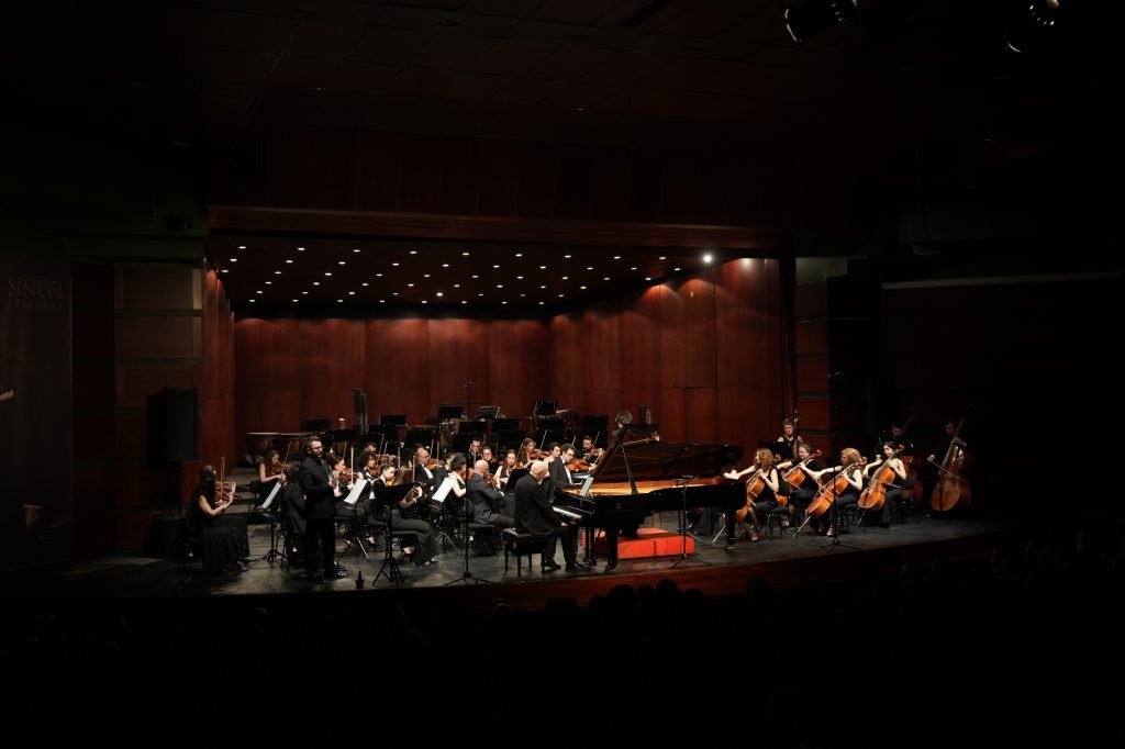 Senfoni Orkestrası yine büyük beğeni topladı