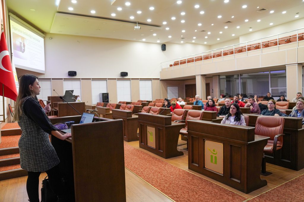 Belediye personelinde sigara bırakma eğitimi verildi