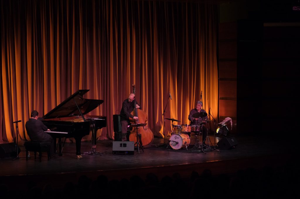 Caz ve Oda Müziği Günleri’nin konuğu Uğur Güneş Trio oldu