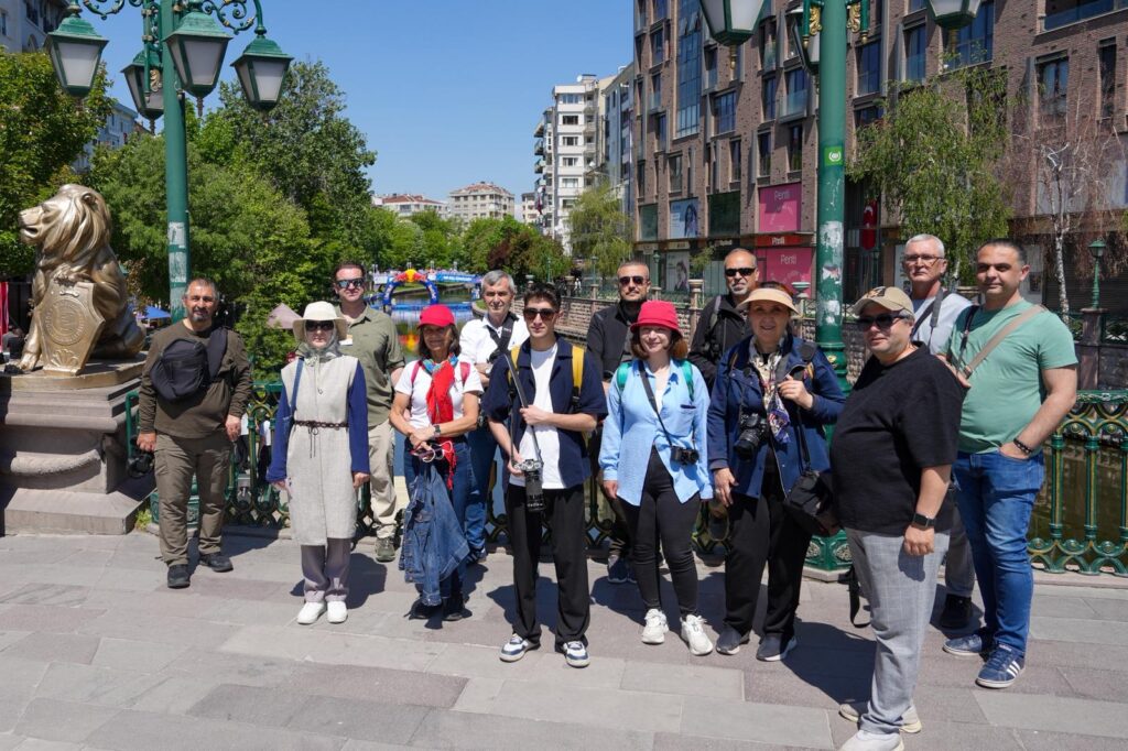 ‘Eskişehir Tarihi Yürüyüş Yolları’ fotoğrafçıları buluşturdu
