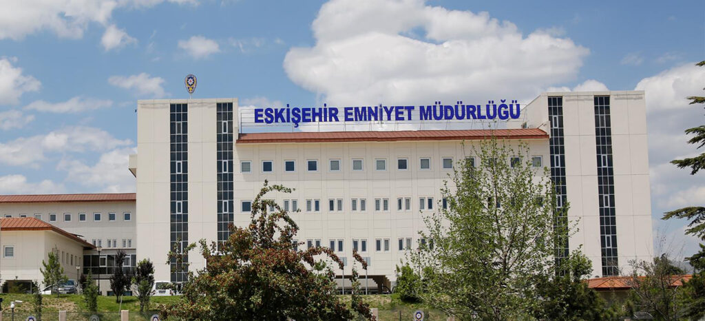 Eskişehir’de görevli polis memuru izninde vefat etti