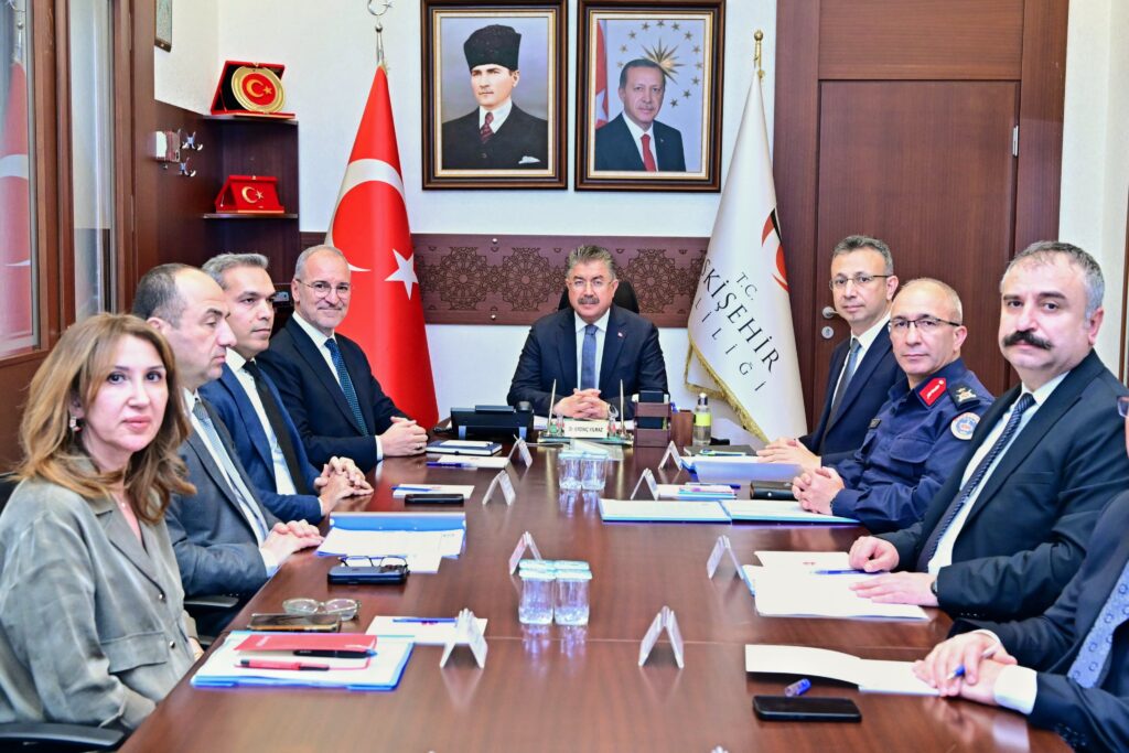 Okulların huzur ve güvenli eğitimi masaya yatırıldı