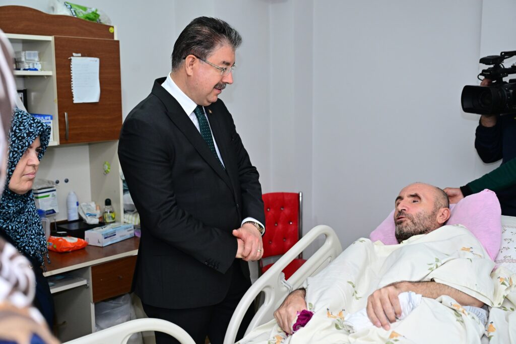 Vali Yılmaz’dan ‘Engelliler Haftası’ ziyareti