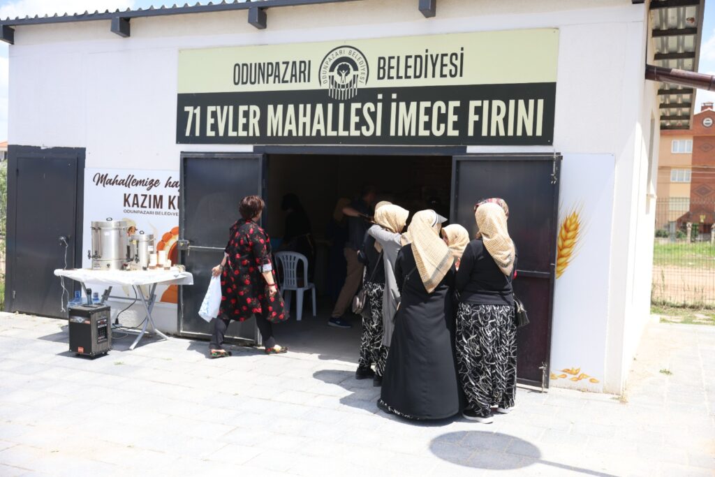 Kadınlar aynı sofranın, aynı emeğin etrafında buluştu