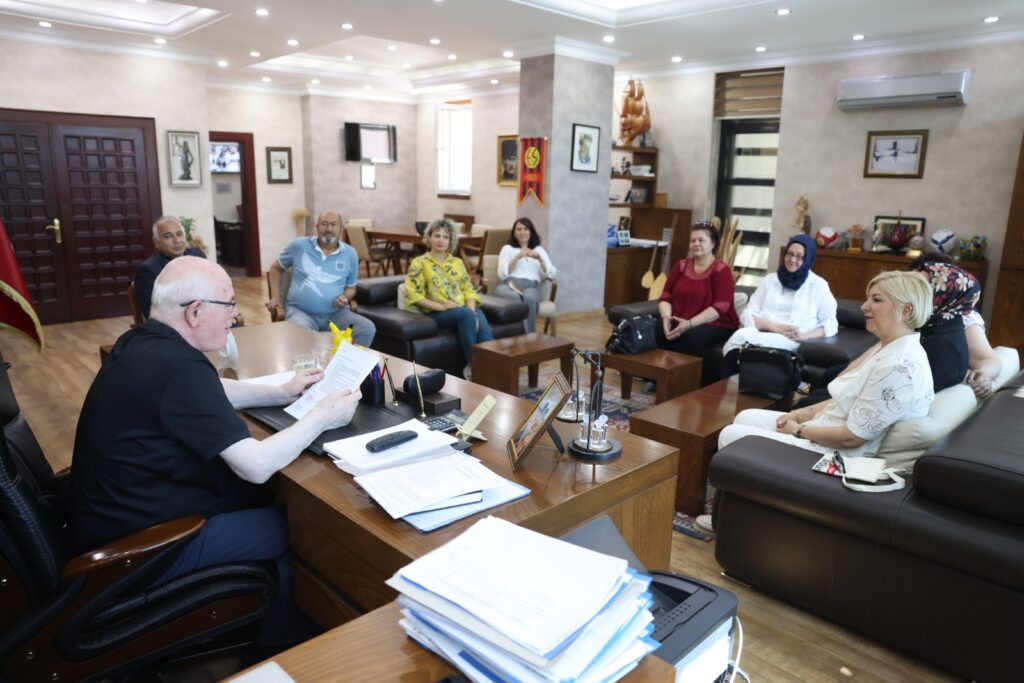 Başkan Kurt “Katılımcı demokrasi mahallelerden güç alıyor”