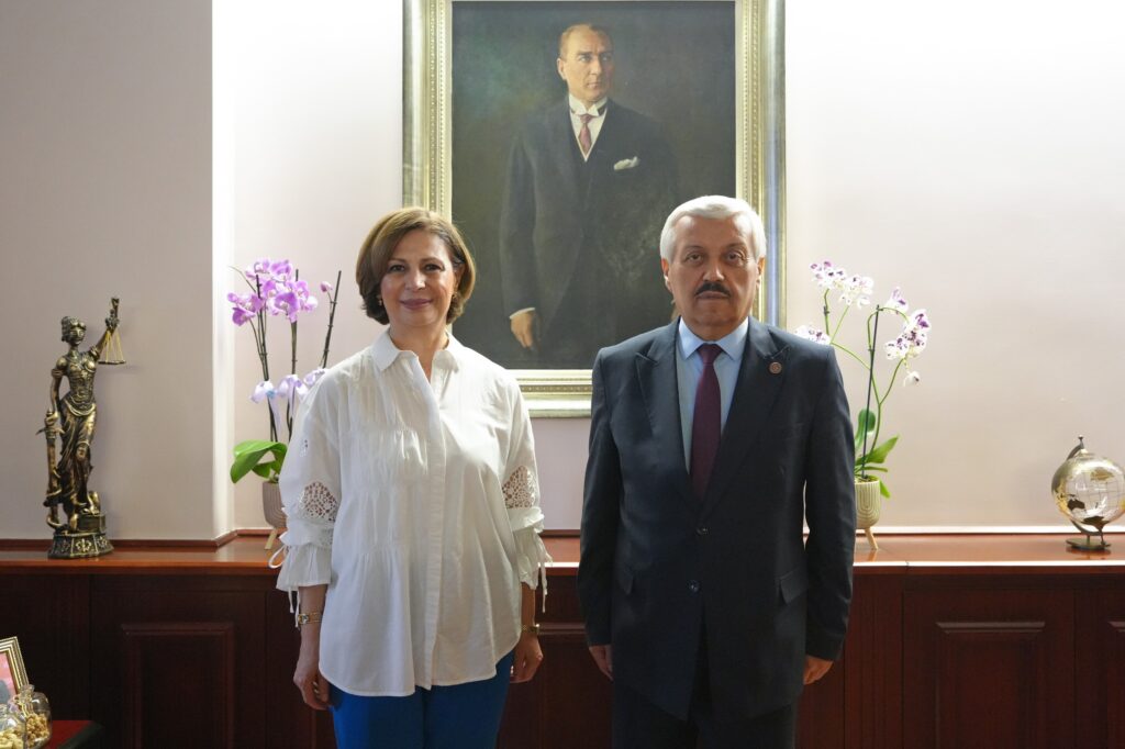 Adnan Karamanlı ve yönetiminden Başkan Ünlüce’ye ziyaret