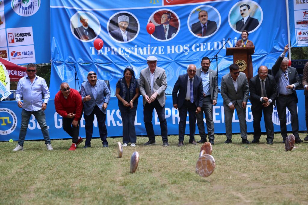 38’inci Geleneksel Tepreş Şenlikleri coşkuyla gerçekleşti