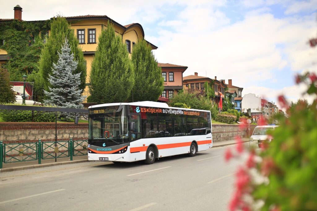 LGS nedeniyle toplu ulaşıma hafta içi düzenlemesi uygulanacak
