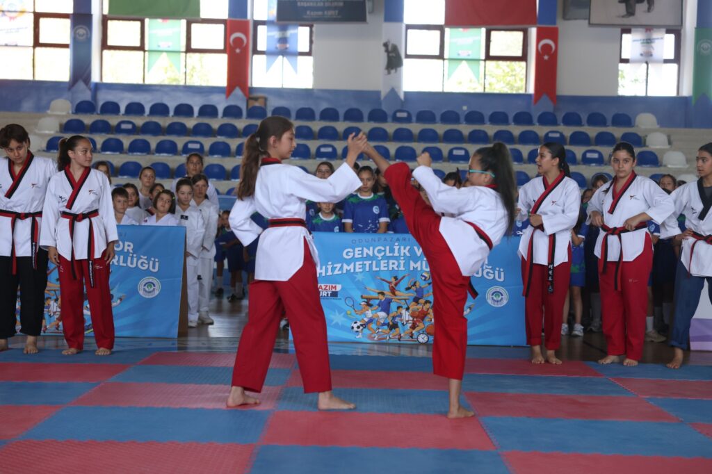 Odunpazarı’nda Yaz Spor okulları açıldı