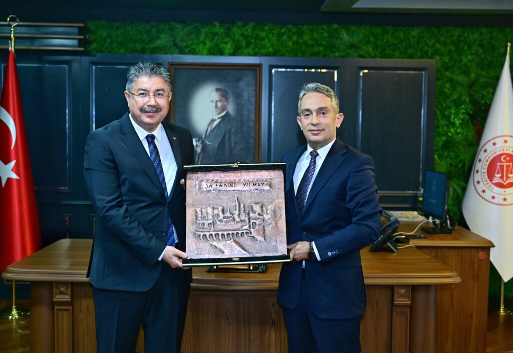 Vali Yılmaz’dan Ferhat Deniz’e iadeiziyaret
