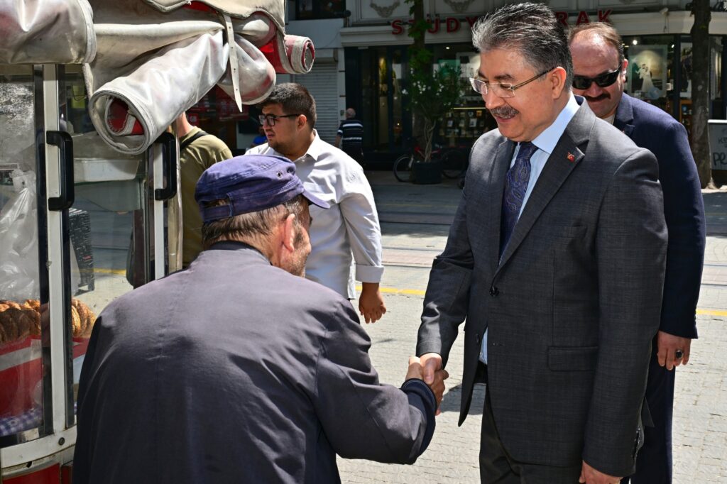 Vali Dr. Erdinç Yılmaz esnafı ziyaret etti