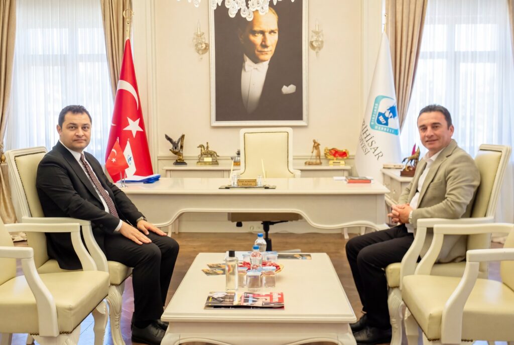 Kaymakam Temel, ilk kurum ziyaretini Sivrihisar Belediyesi’ne yaptı