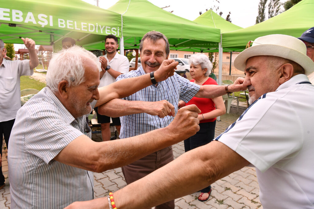 Metin Özöğüt Yaşam Merkezi’nde keyifli anlar yaşandı
