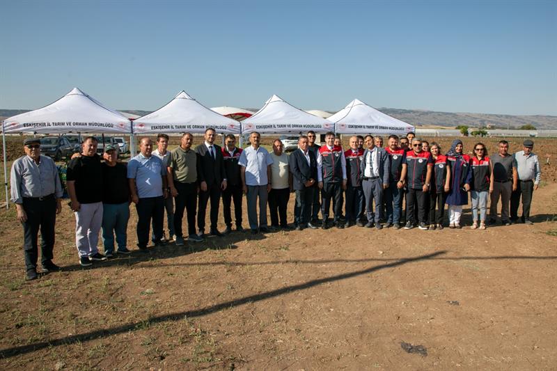Tarım ve Orman Bakan Yardımcısı Dr. Ahmet Bağcı çiftçilerle buluştu