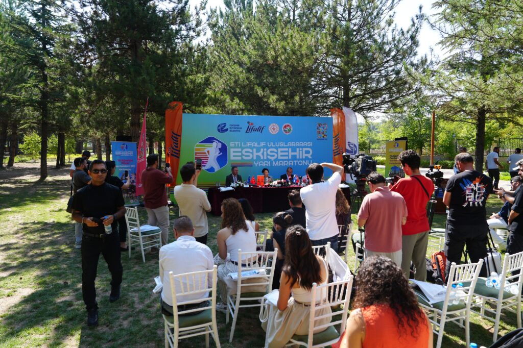 ETİ Lifalif Uluslararası Eskişehir Yarı Maratonu ve Spor Festivali