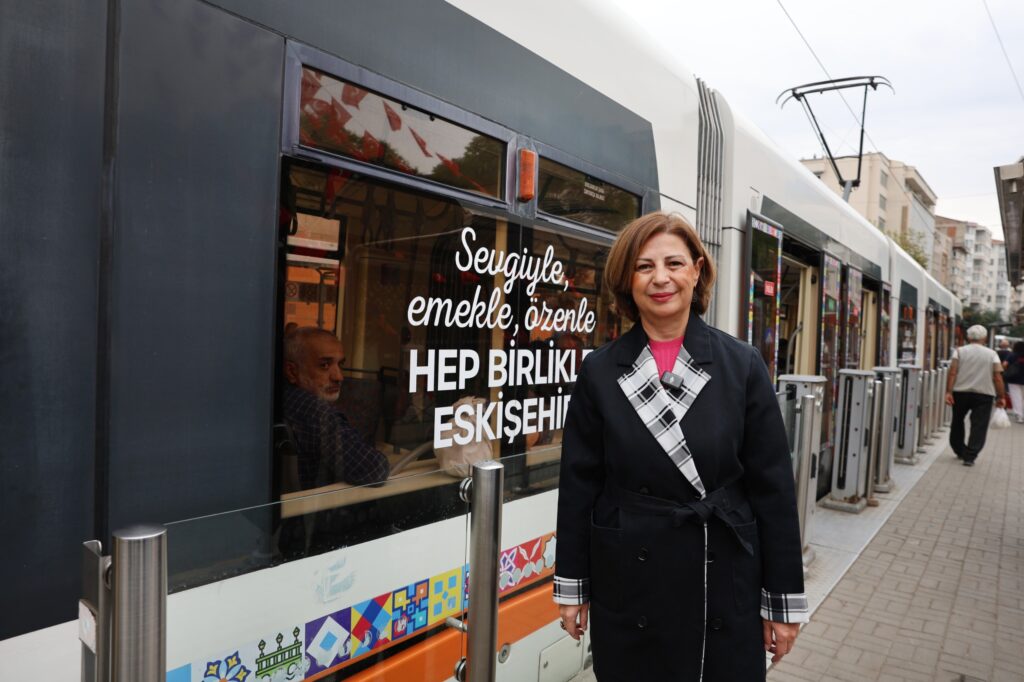 Başkan Ünlüce, Avrupa Hareketlilik Haftası’na tramvayla start verdi