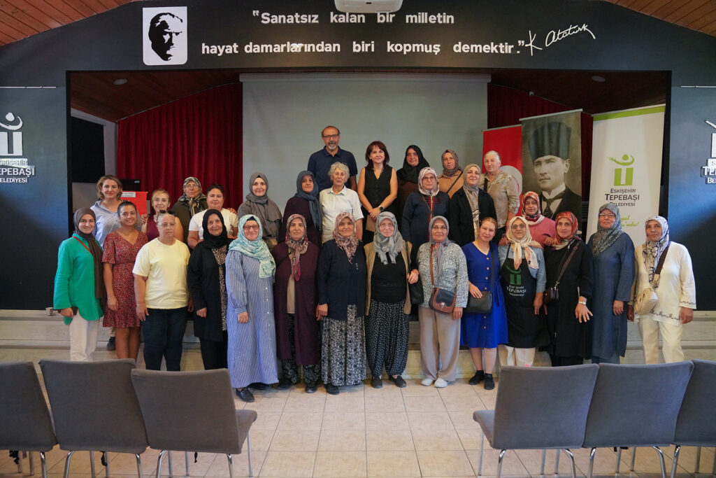 Kadın üreticilere hijyen eğitimi verildi