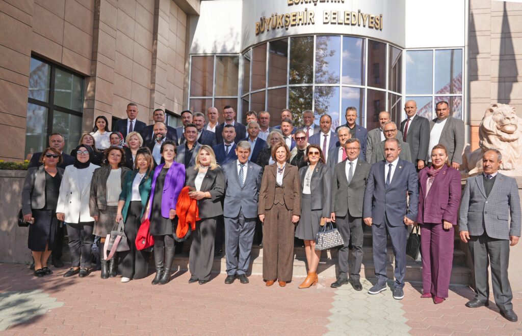 Başkan Ünlüce kentin muhtarlarını ağırladı