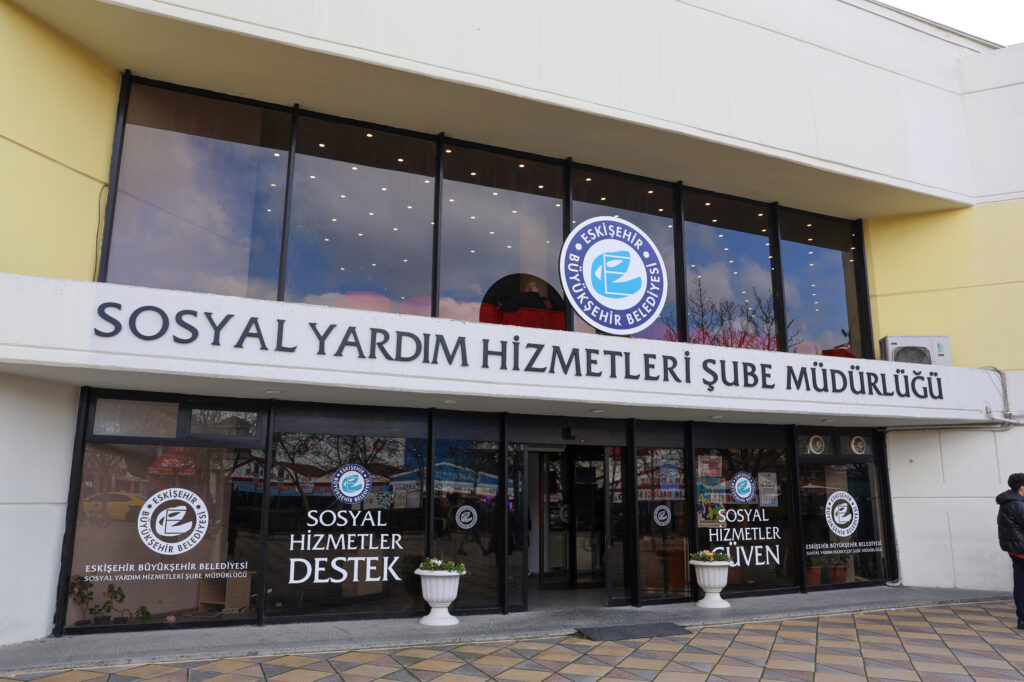 Büyükşehir’den “Çocuklar Üşümesin!” dayanışması