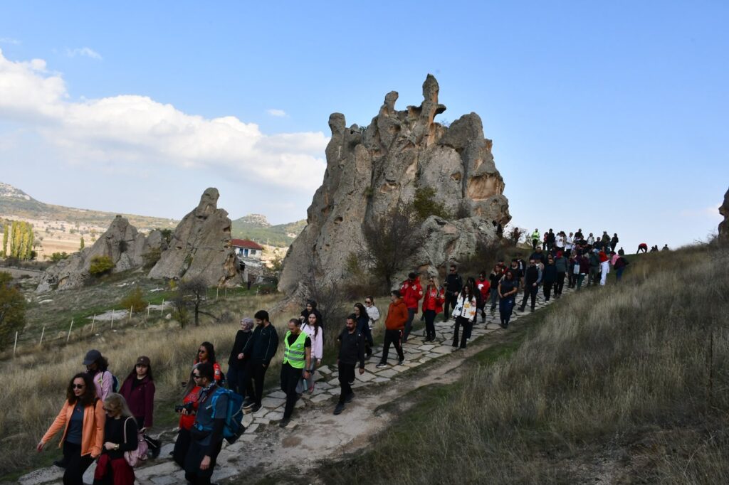 Cumhuriyet Doğa Yürüyüşü, Frig Vadisinde sona erdi